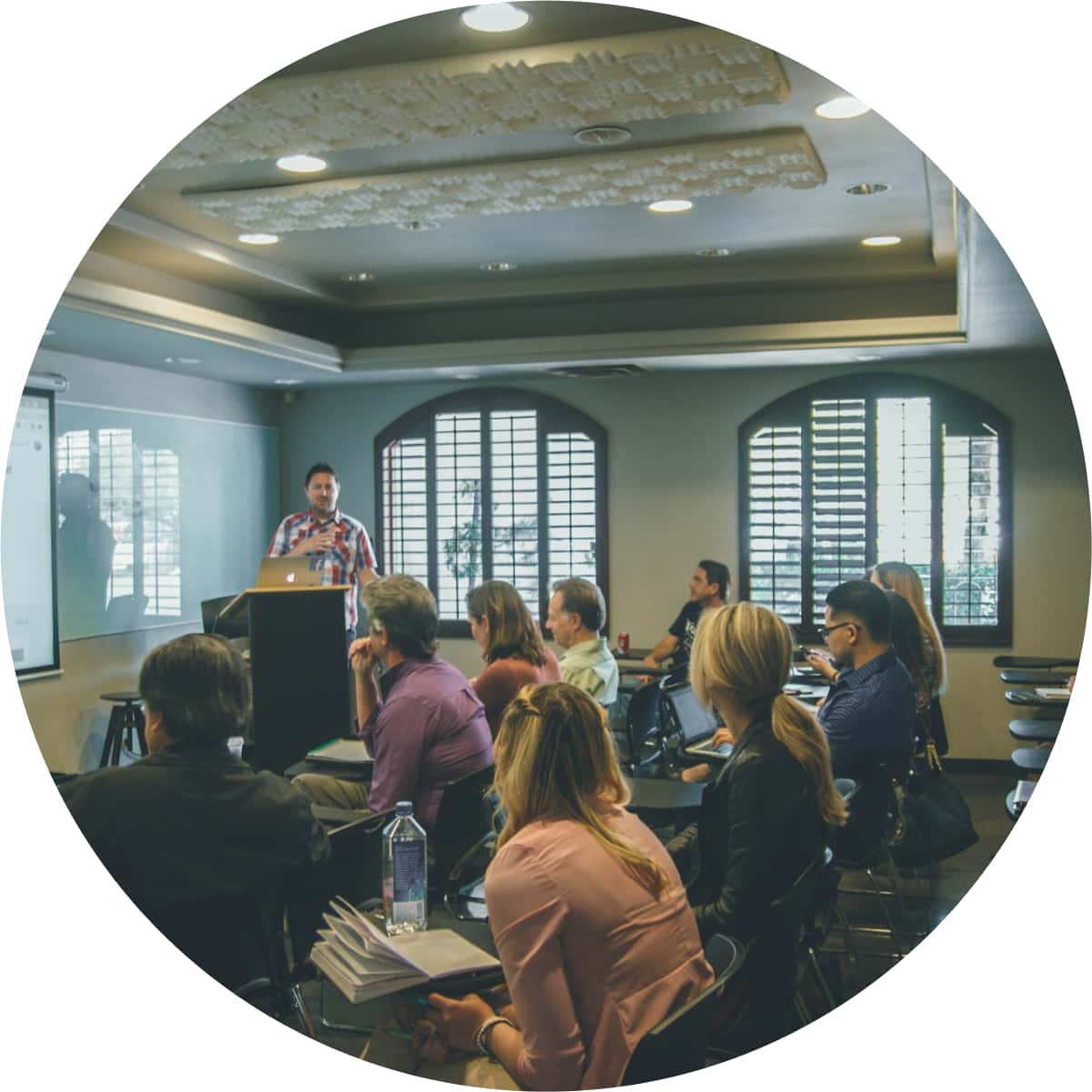 資金調達関連事業者・個人投資家一覧｜Fund Vision